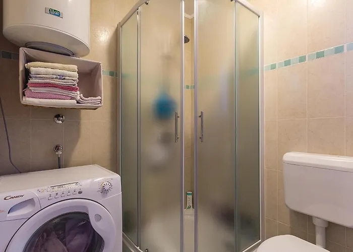 Three-bedroom In Galižana