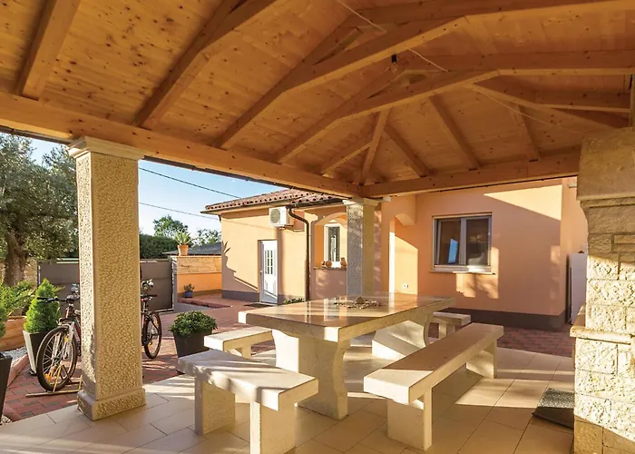 아파트 Three-bedroom In *