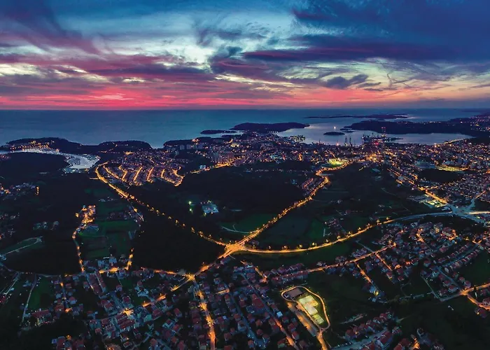 아파트 Three-bedroom In *